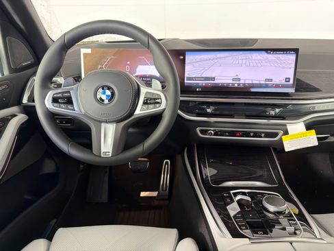 New 2026 BMW X7 xDrive40i w/ M Sport Package image 30