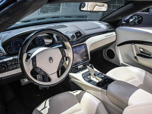 Used 2018 Maserati GranTurismo Sport RWD image 9