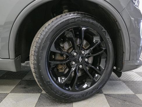 Used 2020 Dodge Durango R/T w/ Blacktop Package AWD/4WD image 17