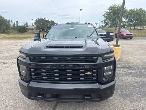 Used 2023 Chevrolet Silverado 2500 Custom w/ Custom Value Package AWD/4WD image 8