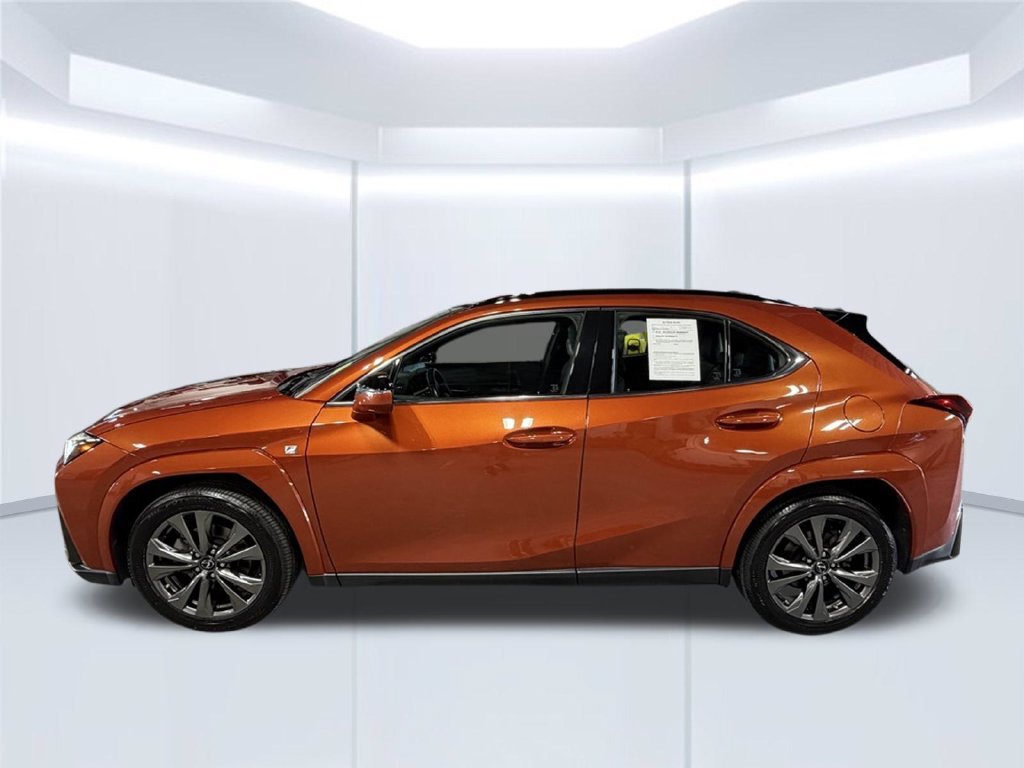 Used 2023 Lexus UX 250h F Sport FWD image 4
