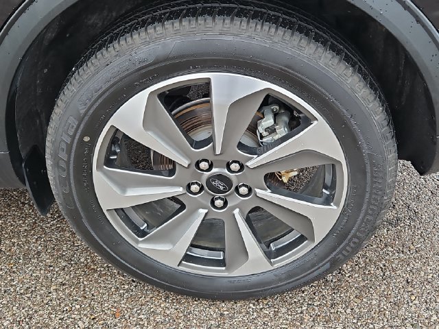 Certified 2023 Ford Escape Platinum AWD/4WD image 10