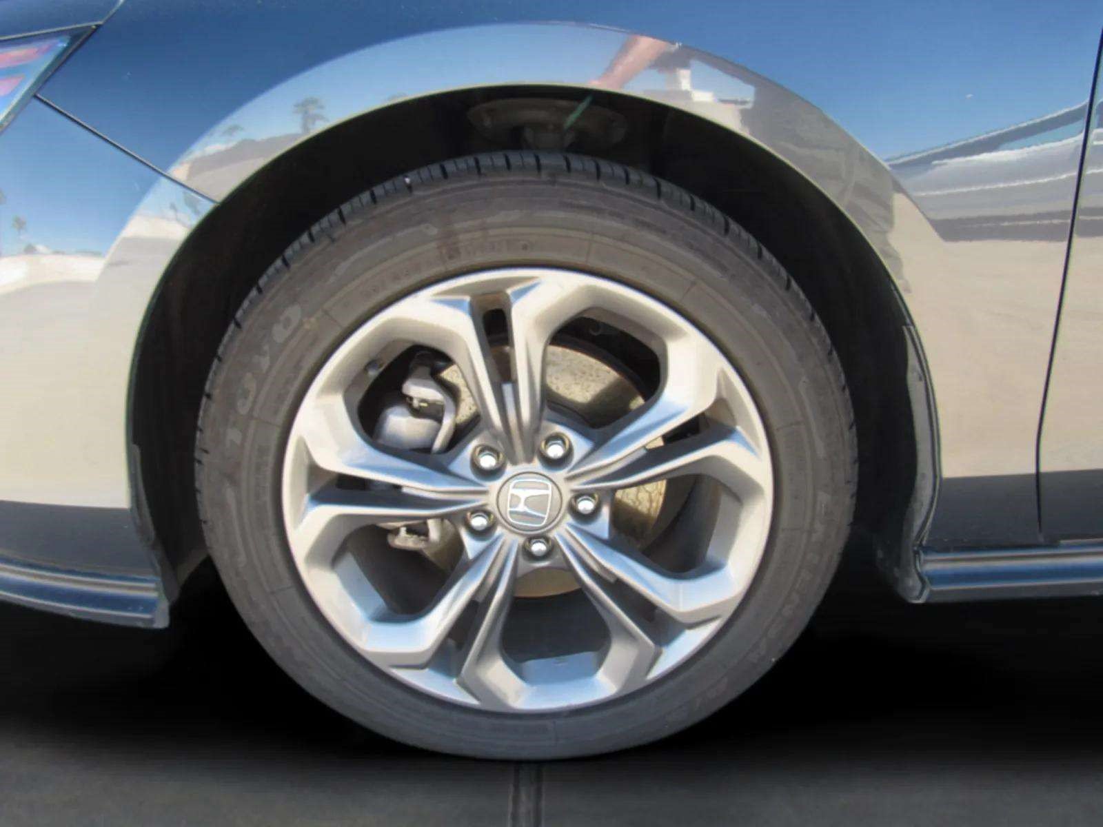 Used 2023 Honda Accord EX image 5