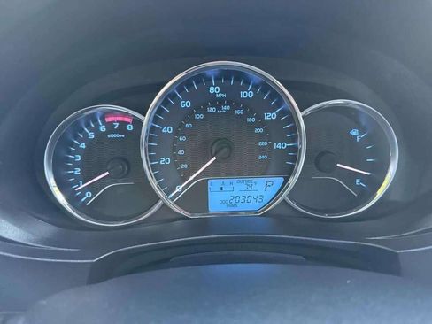 Used 2014 Toyota Corolla LE image 13