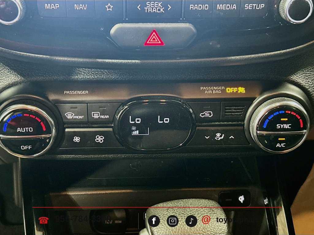 Used 2025 Kia Soul S FWD image 15