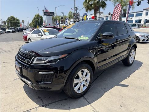 Used 2018 Land Rover Range Rover Evoque SE AWD/4WD image 3