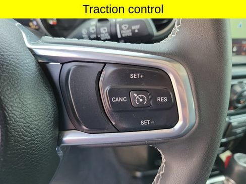 Used 2023 Jeep Wrangler Unlimited Sahara w/ Dual Top Group AWD/4WD image 20
