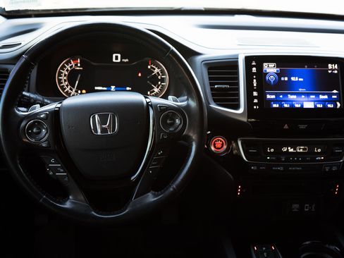Used 2020 Honda Ridgeline RTL-E image 19