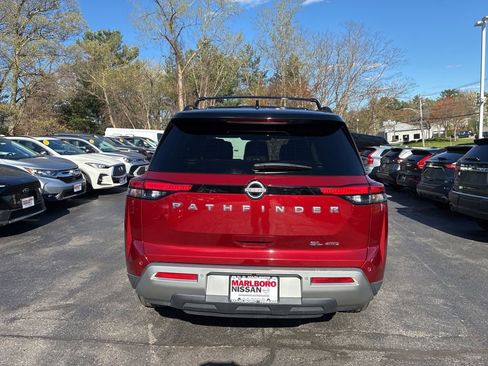 Certified 2023 Nissan Pathfinder SL AWD/4WD image 6