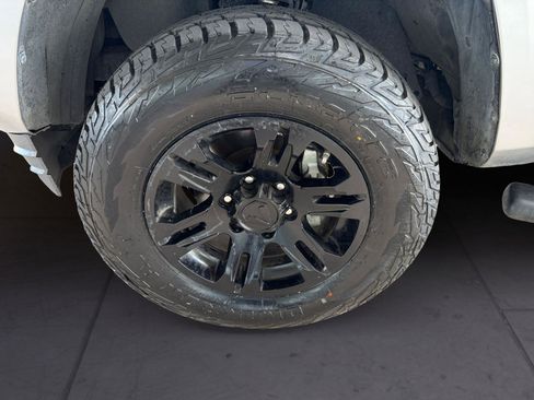 Used 2021 Toyota Tacoma SR image 14