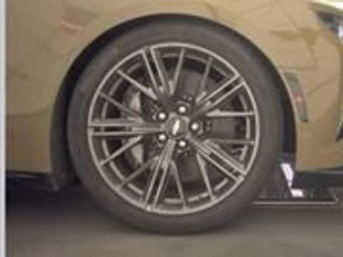 Used 2018 Chevrolet Camaro ZL1 image 7