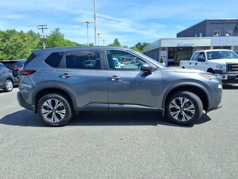 Certified 2023 Nissan Rogue SV AWD/4WD image 4