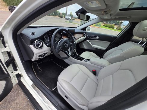 Used 2015 Mercedes-Benz GLA 250 image 20