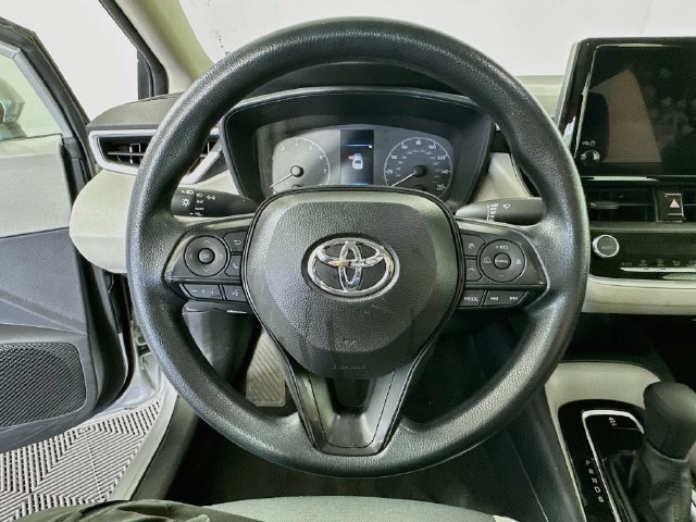 Certified 2025 Toyota Corolla LE FWD image 13
