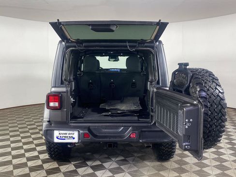 Used 2026 Jeep Wrangler Unlimited Sport AWD/4WD image 17