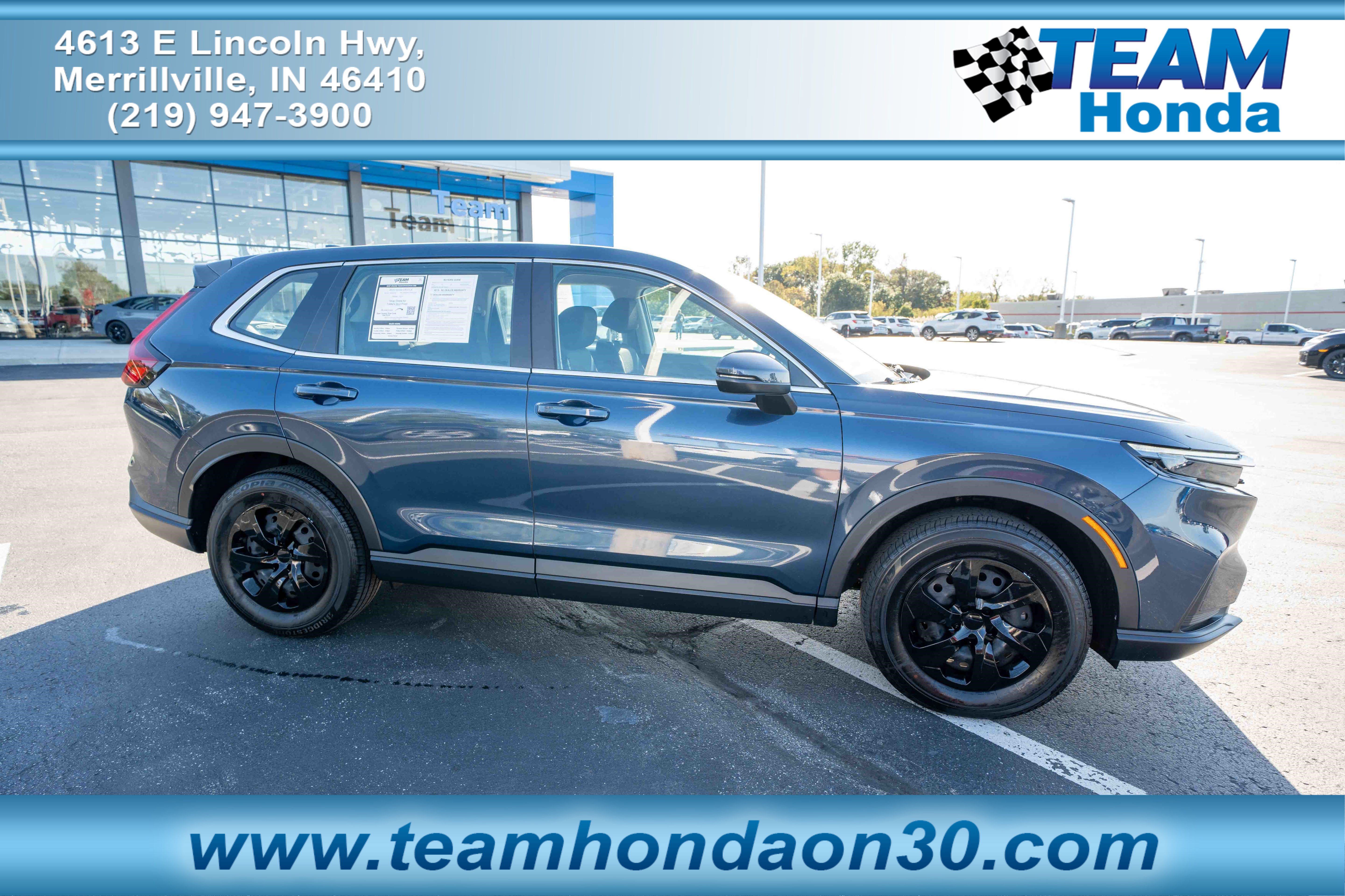 Used 2024 Honda CR-V LX image 1