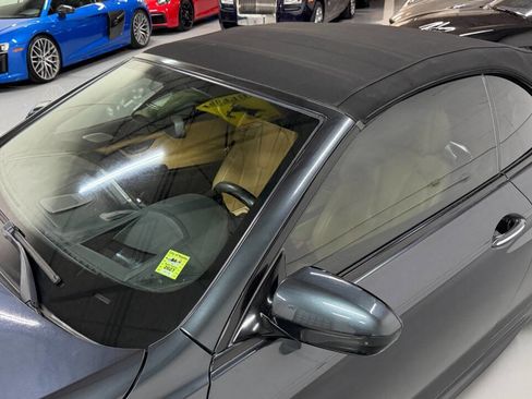 Used 2013 BMW M6 Convertible RWD image 30
