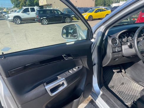 Used 2014 Chevrolet Captiva Sport LT w/ Convenience Package image 10