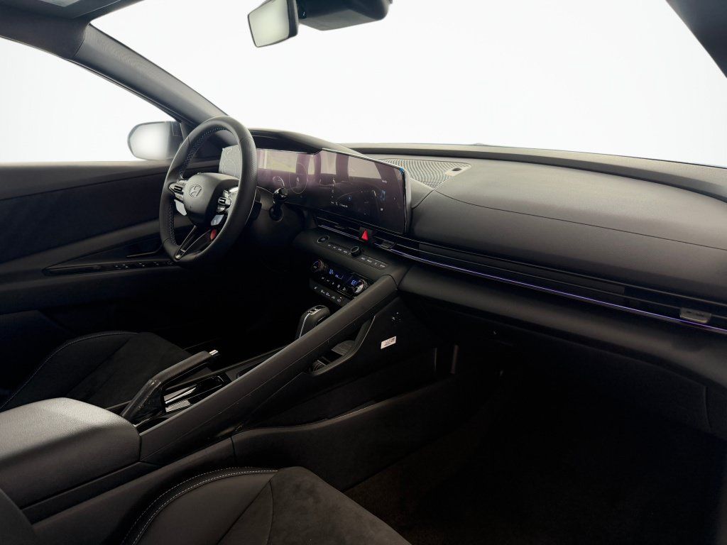 New 2026 Hyundai Elantra N FWD image 41