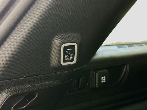 Used 2023 Jeep Grand Cherokee 4WD 4xe image 32