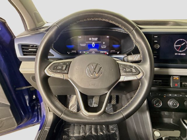 Used 2023 Volkswagen Taos SE FWD image 12