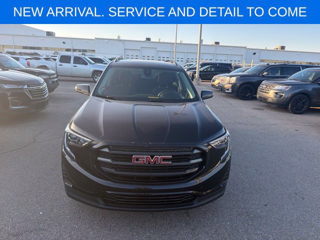 Used 2020 GMC Terrain SLE w/ Driver Convenience Package AWD/4WD image 9