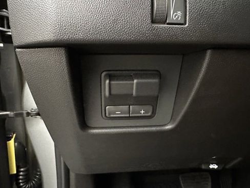 New 2026 GMC Canyon Elevation w/ Technology Package image 18