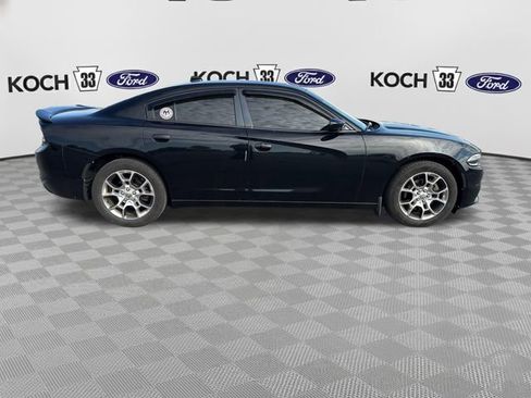 Used 2015 Dodge Charger SXT w/ AWD Plus Group image 9