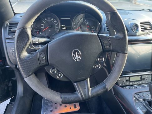 Used 2018 Maserati GranTurismo MC image 25