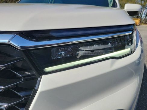 Used 2025 Honda Pilot Elite image 16