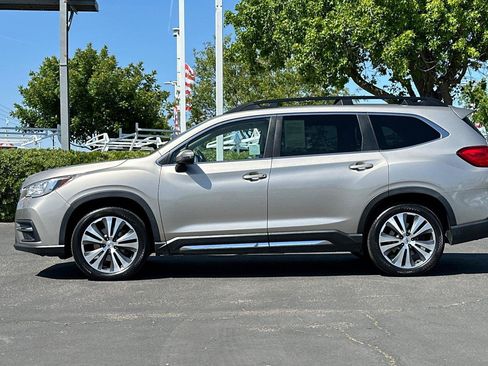 Used 2019 Subaru Ascent Limited AWD/4WD image 6