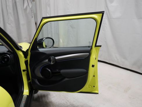 Used 2023 MINI Cooper S FWD image 24