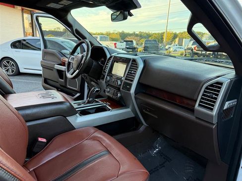 Used 2018 Ford F150 King Ranch image 14