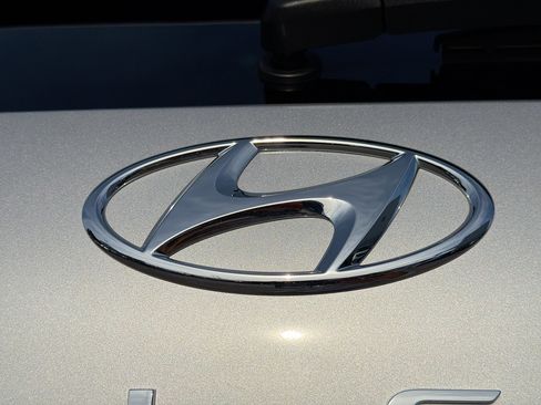Used 2024 Hyundai Palisade Calligraphy image 11