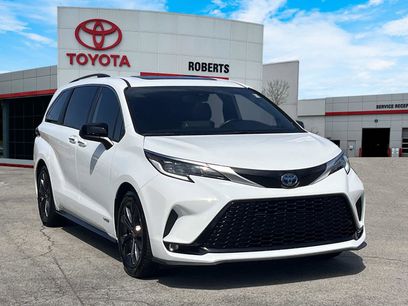 Certified 2021 Toyota Sienna XSE