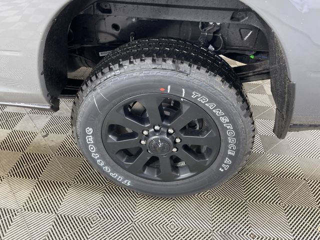 New 2026 RAM 3500 Laramie AWD/4WD image 19