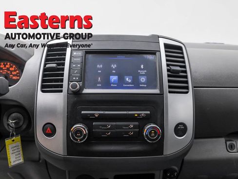 Used 2019 Nissan Frontier S image 12
