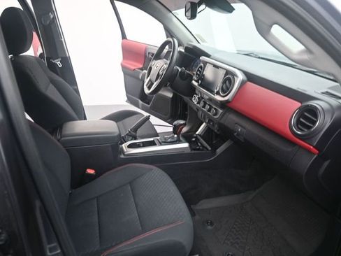 Used 2023 Toyota Tacoma SR5 image 21