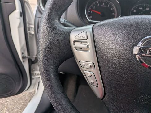 Used 2018 Nissan Versa SV image 19
