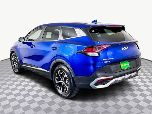Used 2023 Kia Sportage EX image 7