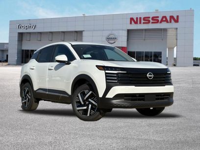 New 2025 Nissan Kicks SV
