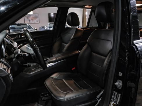 Used 2015 Mercedes-Benz ML 250 BlueTEC 4MATIC image 4