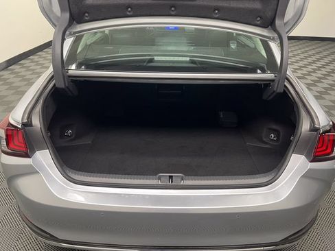 Certified 2025 Lexus ES 300h w/ Premium Package FWD image 8
