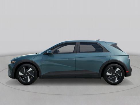 New 2026 Hyundai Ioniq 5 SEL AWD/4WD image 3