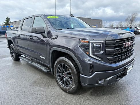 Used 2023 GMC Sierra 1500 Elevation image 1
