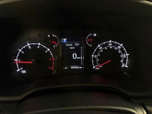 Used 2024 Toyota 4Runner SR5 Premium image 18