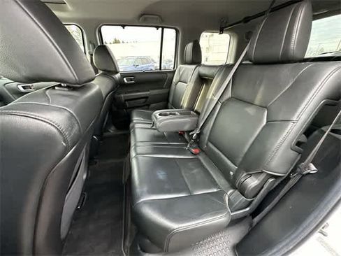 Used 2012 Honda Pilot Touring image 18