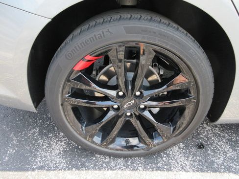 Used 2023 Chevrolet Malibu LT w/ Redline Edition FWD image 10