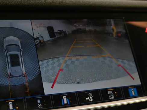 Used 2021 Cadillac XT5 Premium Luxury image 29