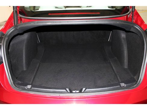 Used 2021 Tesla Model 3 Standard Range Plus image 18